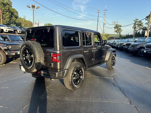 Used 2021 Jeep Wrangler Unlimited Sport AWD/4WD image 6