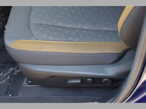 Used 2025 Subaru Crosstrek 2.5i Sport w/ Popular Package #4A image 31