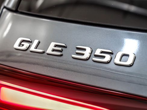 Certified 2025 Mercedes-Benz GLE 350 4MATIC image 10