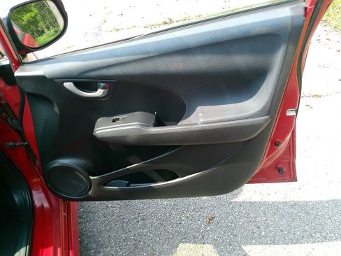 Used 2011 Honda Fit Sport image 23