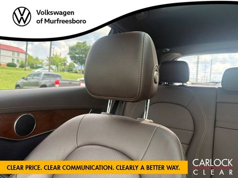 Used 2018 Mercedes-Benz GLC 300 4MATIC w/ Premium Package image 23