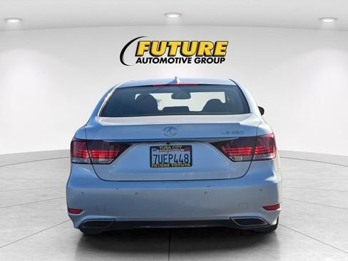 Used 2016 Lexus LS 460 w/ Comfort Package RWD image 6