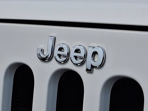 Used 2011 Jeep Wrangler Sport AWD/4WD image 30