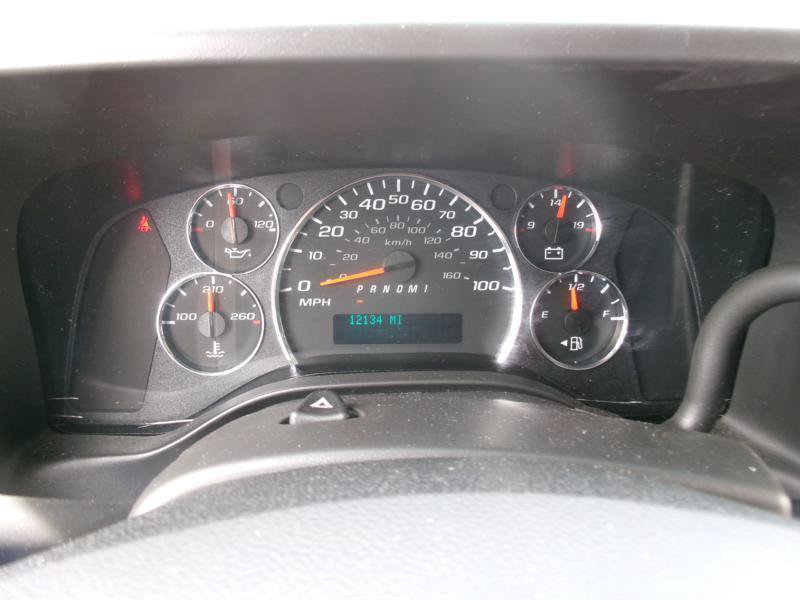 Used 2025 GMC Savana 2500 w/ Driver Convenience Package RWD image 14
