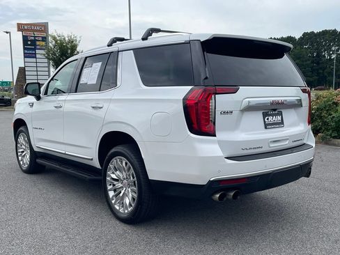Used 2024 GMC Yukon Denali AWD/4WD image 5