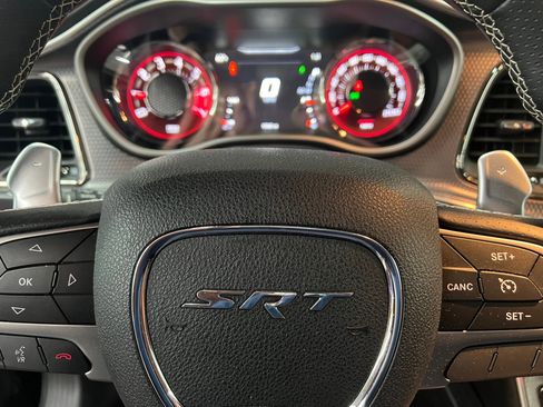 Used 2017 Dodge Challenger SRT Hellcat image 26