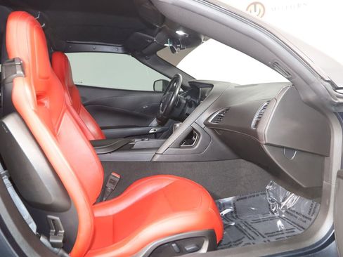 Used 2019 Chevrolet Corvette Grand Sport image 13