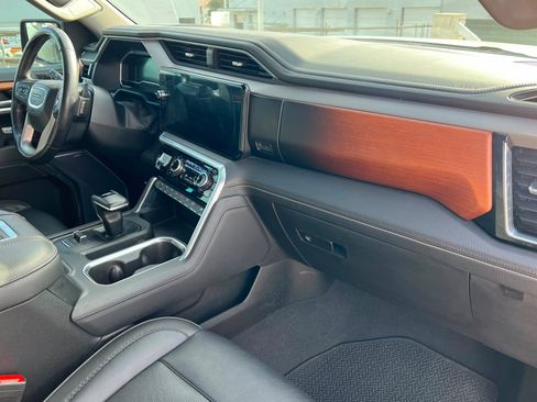 Used 2022 GMC Sierra 1500 Denali w/ Technology Package image 24