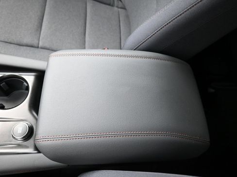 New 2025 Ford Explorer Active image 17