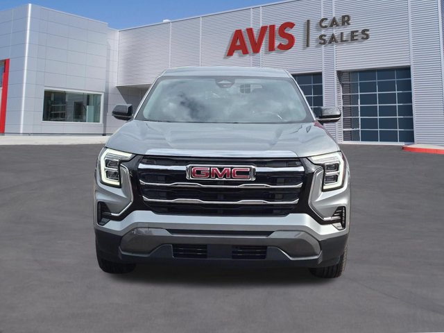 Used 2026 GMC Terrain Elevation FWD image 2