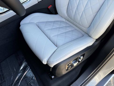 New 2026 BMW X5 xDrive40i w/ Climate Comfort Package image 21