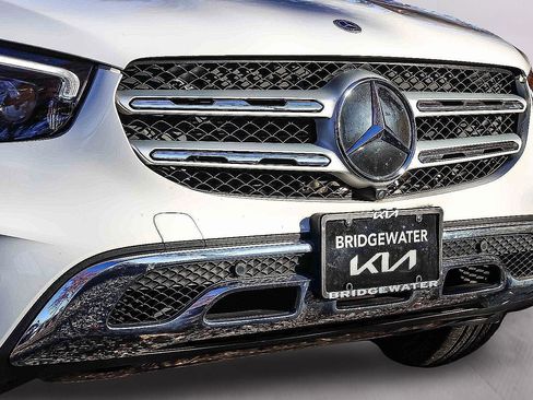 Used 2022 Mercedes-Benz GLC 300 4MATIC image 28