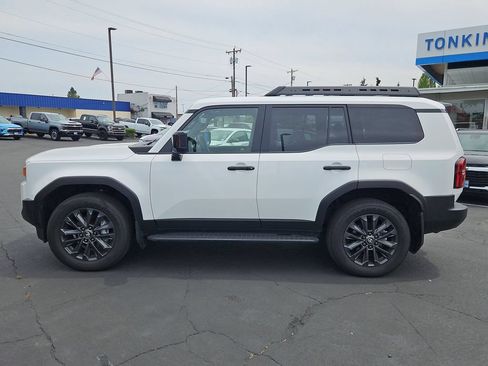 Used 2026 Toyota Land Cruiser w/ Premium Package AWD/4WD image 3