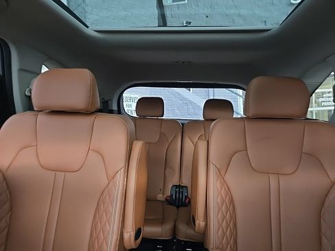 Certified 2023 Kia Sorento SX Prestige AWD/4WD image 34