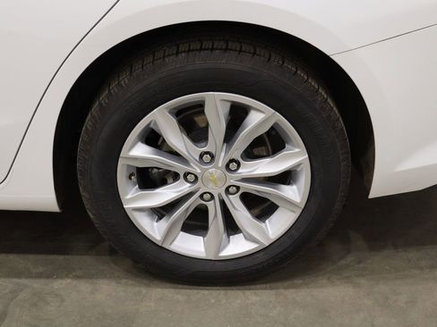 Used 2022 Chevrolet Malibu LT image 30