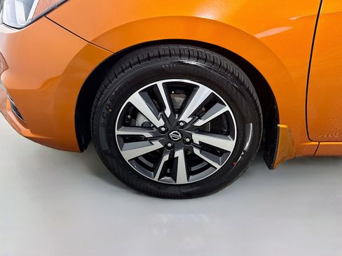 Used 2022 Nissan Versa SV w/ Trunk Package FWD image 38