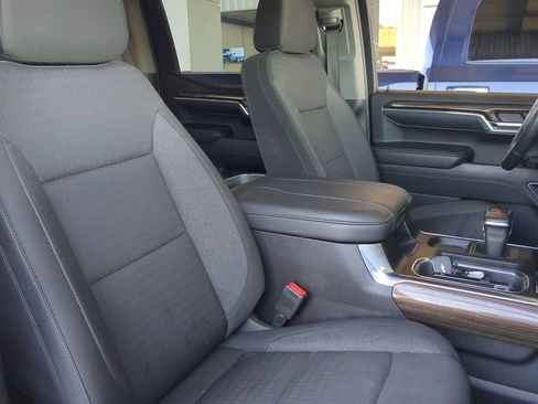 Used 2024 Chevrolet Silverado 1500 LT Trail Boss w/ Protection Package image 8