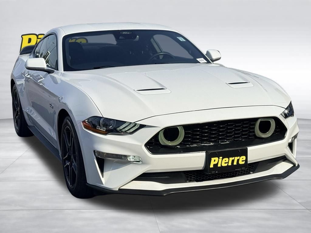 Used 2022 Ford Mustang GT w/ Equipment Group 301A RWD image 2