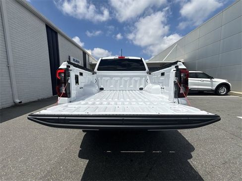 Used 2025 Ford Ranger Lariat w/ FX4 Off-Road Package image 21