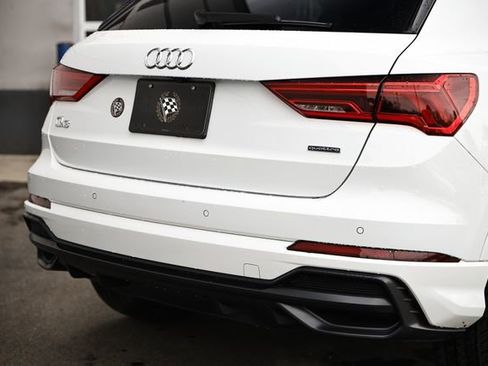 Used 2022 Audi Q3 2.0T Premium w/ Convenience Package image 9
