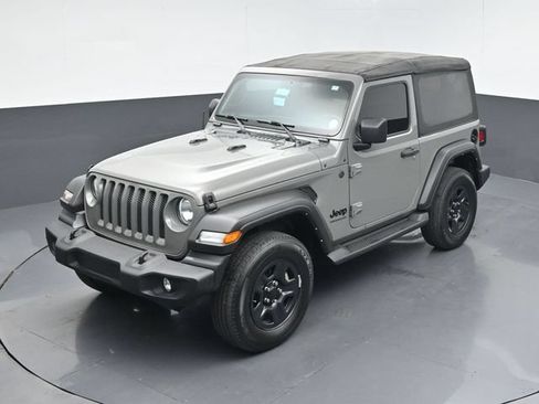 Used 2022 Jeep Wrangler Sport AWD/4WD image 34