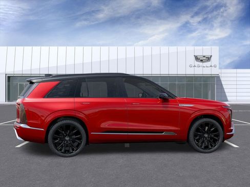 New 2026 Cadillac Vistiq Platinum w/ LPO, Floor Liner Package image 5