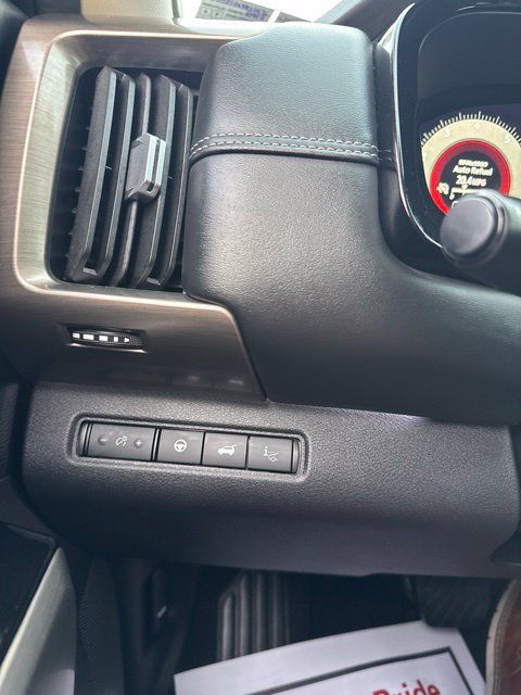 Certified 2023 Nissan Pathfinder Platinum AWD/4WD image 44
