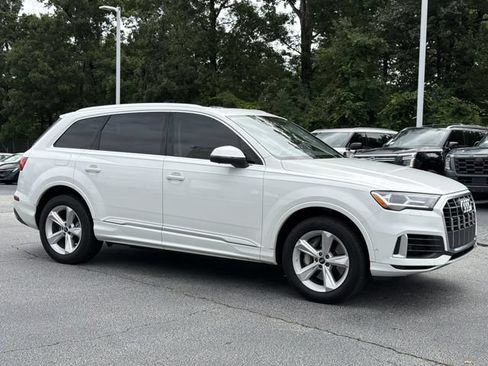 Used 2022 Audi Q7 3.0T Premium AWD/4WD image 9
