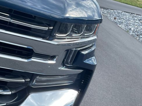 Used 2020 Chevrolet Silverado 1500 LTZ w/ LTZ Premium Package AWD/4WD image 10