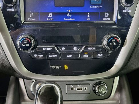 Used 2024 Nissan Murano SV w/ SV Midnight Edition Package FWD image 22