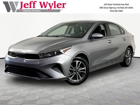 Used 2024 Kia Forte LXS FWD image 1