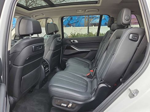 Used 2019 BMW X7 xDrive50i w/ Cold Weather Package image 20