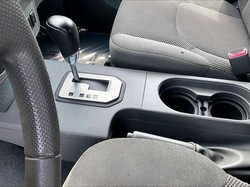 Used 2020 Nissan Frontier SV RWD image 21