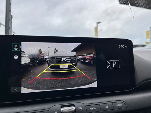 Used 2025 Kia K4 LXS image 25