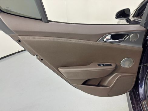 Used 2020 Kia Stinger GT image 38