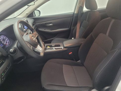 Used 2025 Nissan Sentra SV FWD image 17