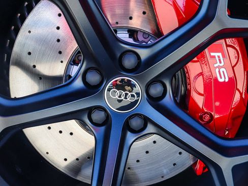 New 2026 Audi RS 6 performance image 15