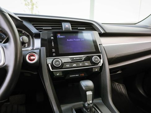 Used 2018 Honda Civic EX-T image 10