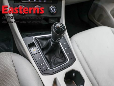 Used 2019 Volkswagen Jetta S w/ Driver Assistance Package image 13