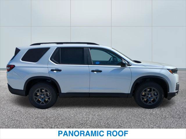 New 2026 Honda Pilot TrailSport image 6