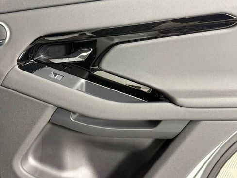 Certified 2026 Land Rover Range Rover Evoque S image 25