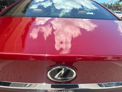 Used 2025 Lexus ES 350 w/ Technology Package FWD image 10