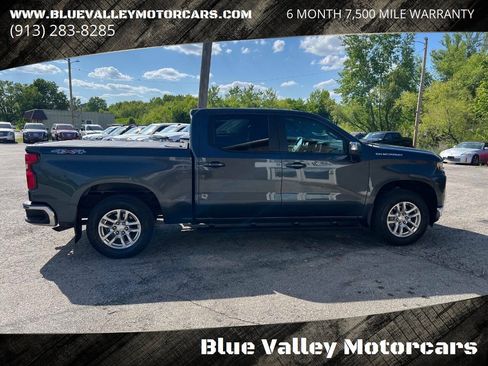 Used 2019 Chevrolet Silverado 1500 LT w/ All-Star Edition AWD/4WD image 3
