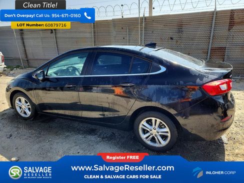 Used 2017 Chevrolet Cruze LT w/ Convenience Package FWD image 3
