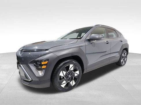 Used 2025 Hyundai Kona SEL image 8