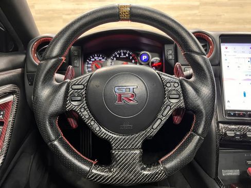 Used 2010 Nissan GT-R Premium AWD/4WD image 16
