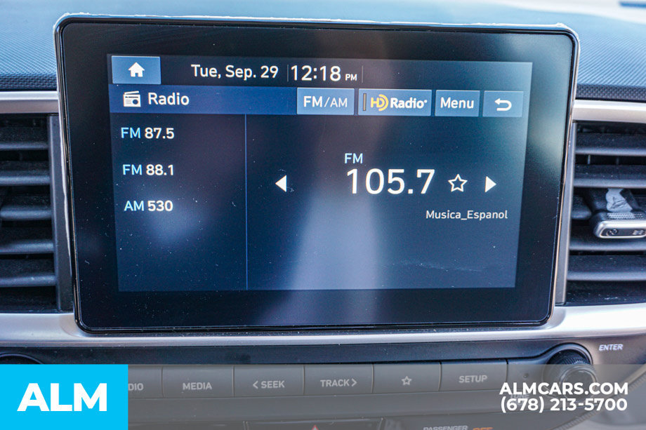 Used 2025 Hyundai Venue SEL FWD image 36