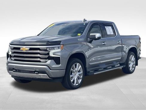 Used 2023 Chevrolet Silverado 1500 High Country AWD/4WD image 8