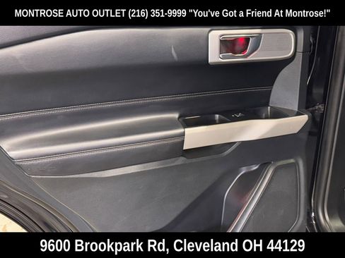 Used 2021 Ford Explorer Limited w/ Equipment Group 301A image 32