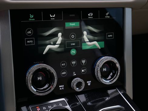 Used 2022 Land Rover Range Rover Westminster Edition image 23